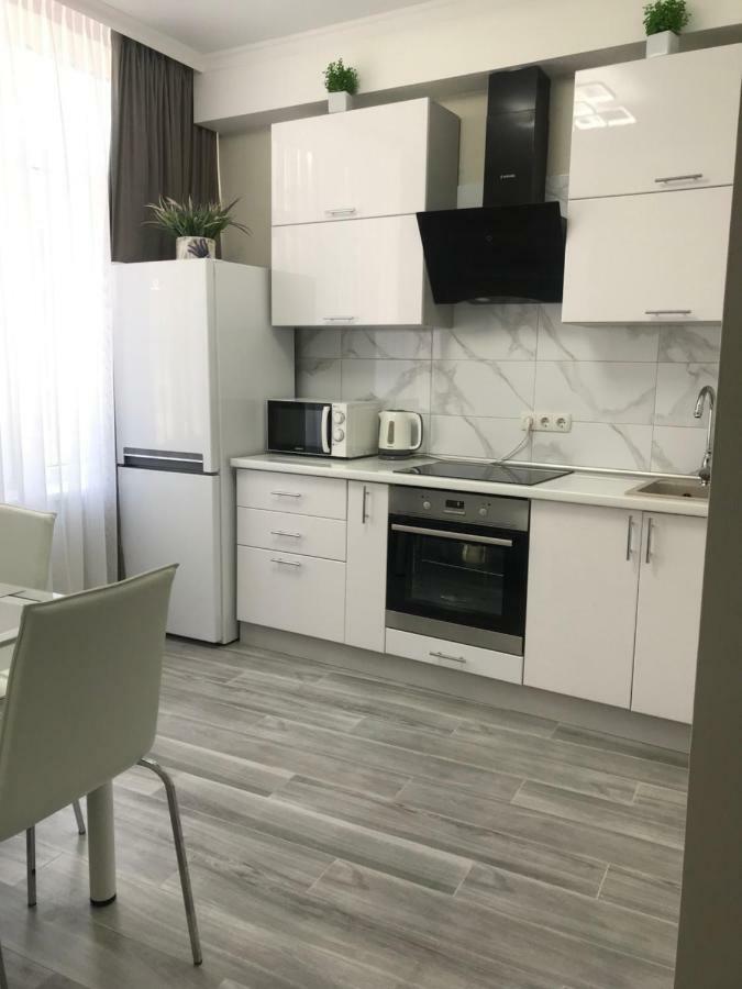 Apartment Kamanina Odessa Exterior foto
